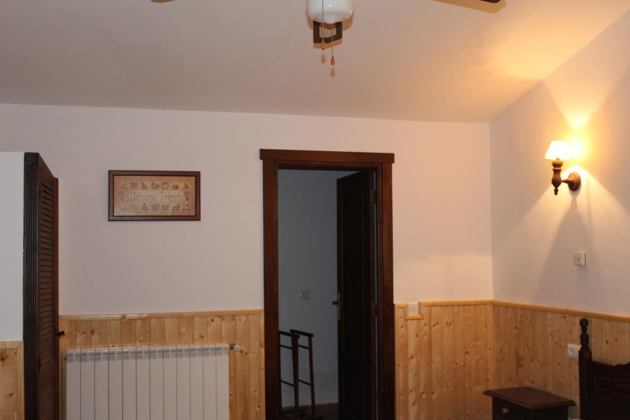 Hotel Rural Puerta De Monfrague Villarreal de San Carlos Extérieur photo