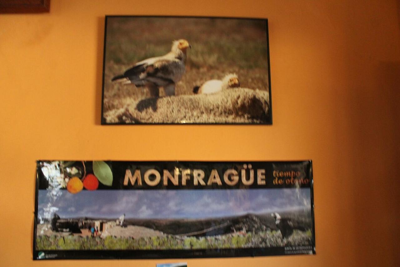 Hotel Rural Puerta De Monfrague Villarreal de San Carlos Extérieur photo